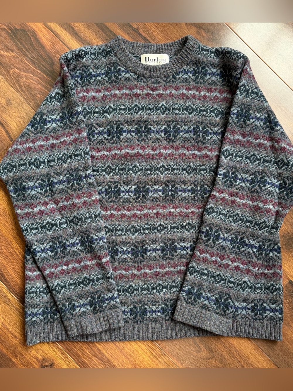 Harley of Scotland 100% Wool Fair Isle Sweater Crewneck Large *Hole*